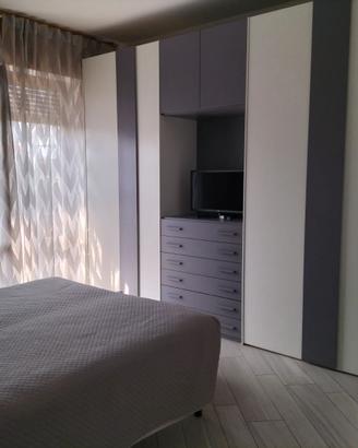Armadio angolare con cabina
