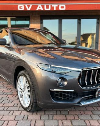 MASERATI LEVANTE 250cv AWD GRANLUSSO