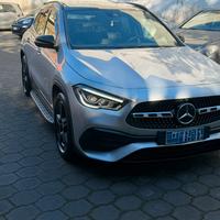 Mercedes gla 220 premium amg 190 CV
