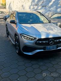 Mercedes gla 220 premium amg 190 CV