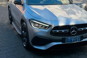 Mercedes gla 220 premium amg 190 CV