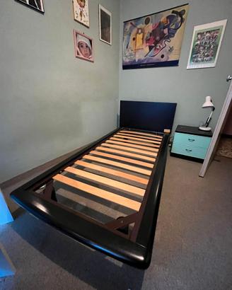 letto  con rete in doghe