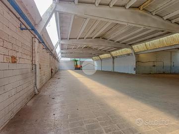 CAPANNONE A ARZAGO D'ADDA