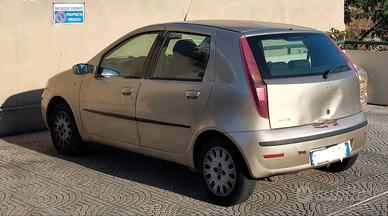 Fiat Punto da rottamare