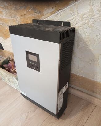 Inverter ibrido per pannelli solari 4 Kw