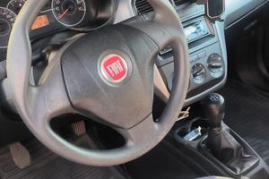 grande punto van