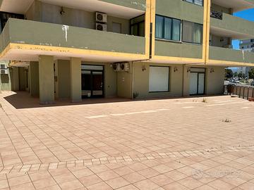 Locale Commerciale/ufficio