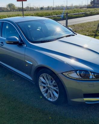 JAGUAR XF 2.2 D 190 CV