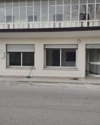Locale commerciale 50 mq