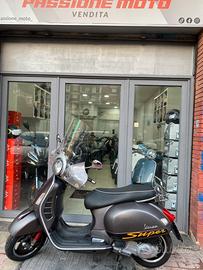 Piaggio vespa GTS 300