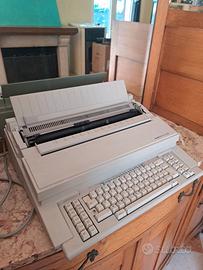 Macchina da scrivere Olivetti ET 2200+ 2 Cofanetti