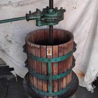 Torchio a leva manuale
