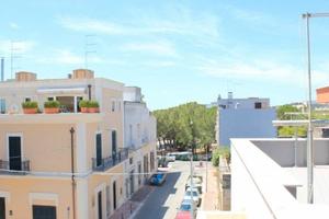 Appartamento solo per COLLEGHI a Grottaglie