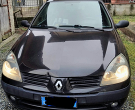 Clio 1.2 Neopatentati