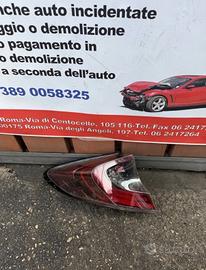 Fanale Faro Posteriore Sx Sinistro Toyota Chr A Le