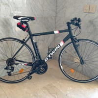 Bicicletta Mountain City Bike Triban500 accessori
