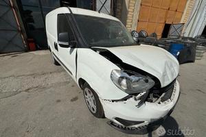 Ricambi Fiat Doblo 1.6 MTJ 105cv 16v del 2017