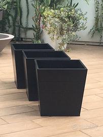 3 Fioriere portavaso nere