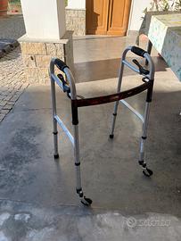 Deambulatore anziani girello pieghevole Wimed