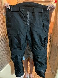 Pantaloni moto