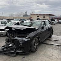 RICAMBI USATI AUTO MASERATI Levante Serie M16164D