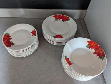 Set 36 piatti ceramica tema natalizio