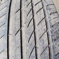 4 cerchi Renault con 2 gomme semi nuove 