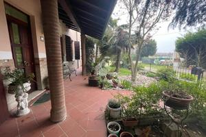QUADRIFAMILIARE A CASTELBELFORTE
