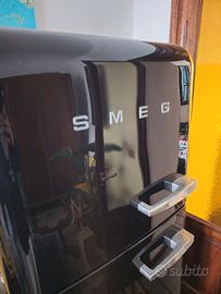 Frigorifero Smeg Nero