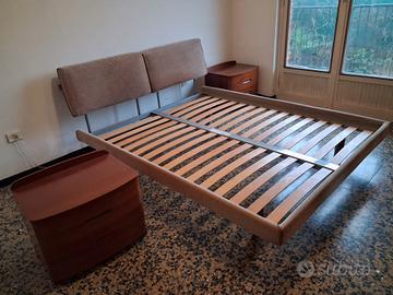 Letto Matrimoniale con Rete a Doghe