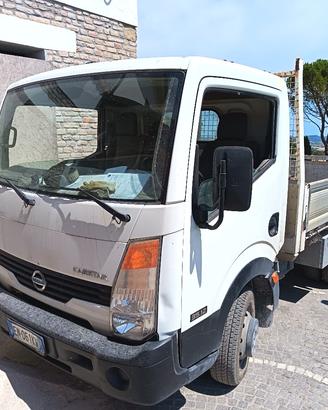 Nissan Cabstar