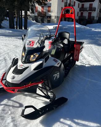 motoslitta linx 1200 69 wide track  brp