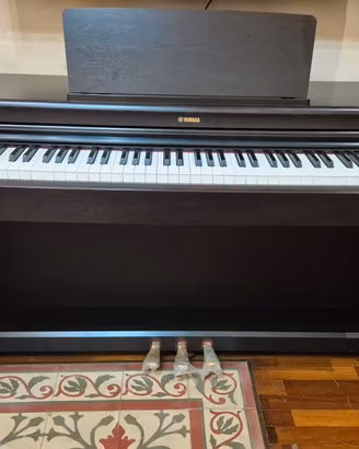 Pianoforte YAMAHA  ARIUS YDP-164