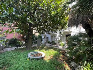 Appartamento di 189 m² con più di 5 locali a Chiog