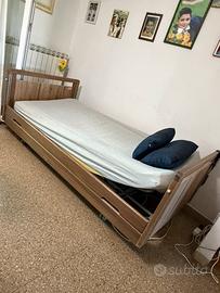 Letto per degenza ortopedico motorizzato