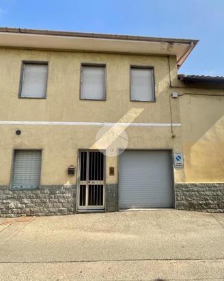 CASA INDIPENDENTE A LEINÌ