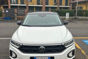 VOLKSWAGEN T-ROC 1.0 TSI 110 CV EDITION PLUS – LUG