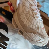 Nike shox supreme 