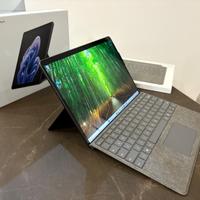 Surface Pro 9 i7-1255U 16 GB 1 TB con tastiera