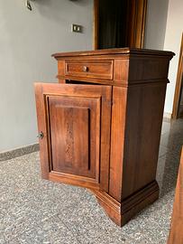Mobile in legno