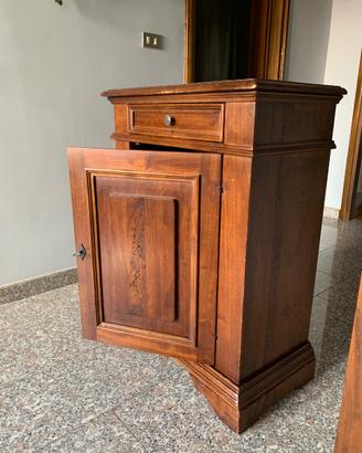 Mobile in legno