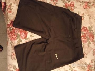 Pantaloni bermuda Nike 