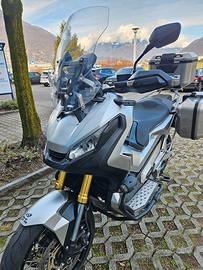 Honda X-ADV 750 perfetta