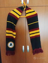 Cappello e sciarpa nuova della  AS Roma originali