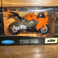 Modellino Moto 1:10 1190 RC8 WELLY KTM
