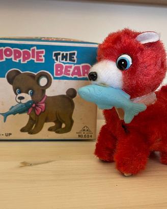 Gioco a molla. Hoppie The Bear.