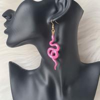 Orecchini pendenti a forma di serpente 
