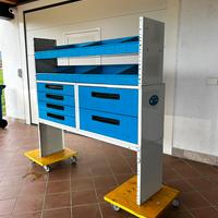 Scaffalatura furgone allestimento syncro