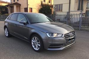 Audi A3 1.6 TDI S tronic Ambition Euro 6 2014