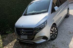 Mercedes V 250 4 Matic Avangarde + gancio traino